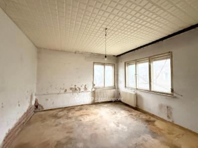 Eladó családi ház Budapest