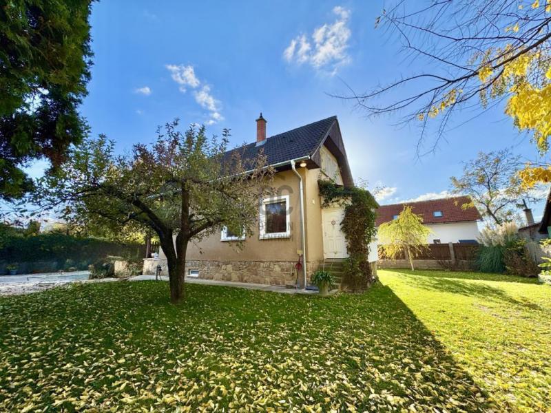 Eladó családi ház Szigetszentmiklós