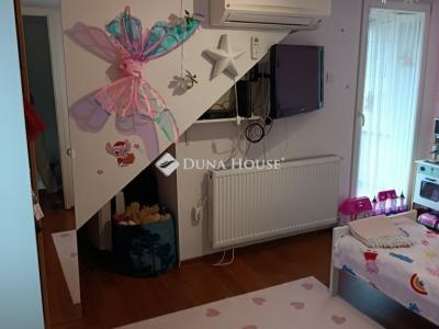 Eladó nyaraló Tápiószentmárton