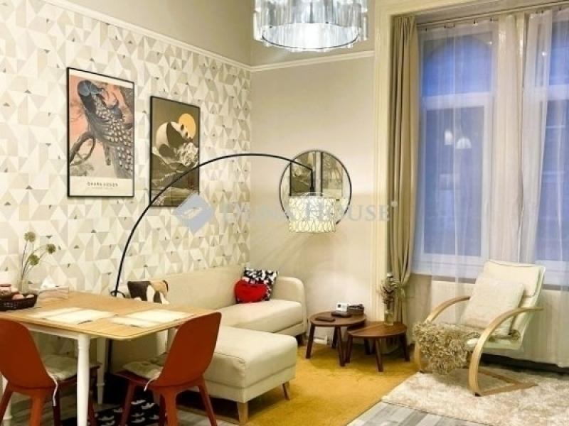 Eladó lakás Budapest