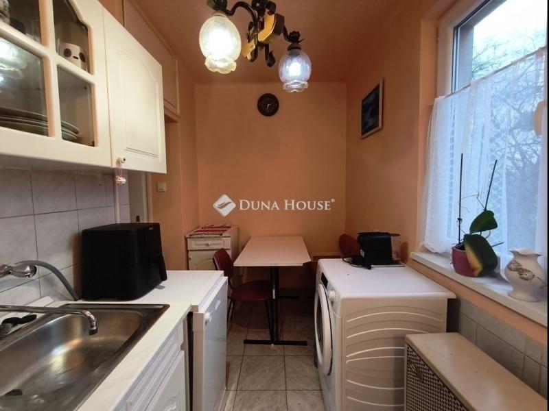 Eladó lakás Gödöllő