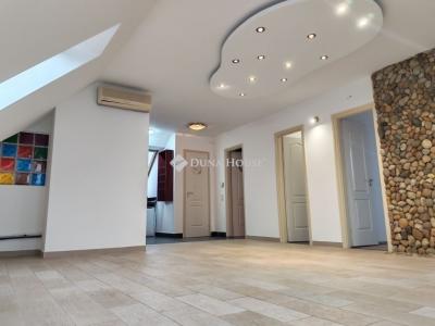 Eladó családi ház Gödöllő