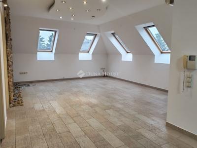 Eladó családi ház Gödöllő