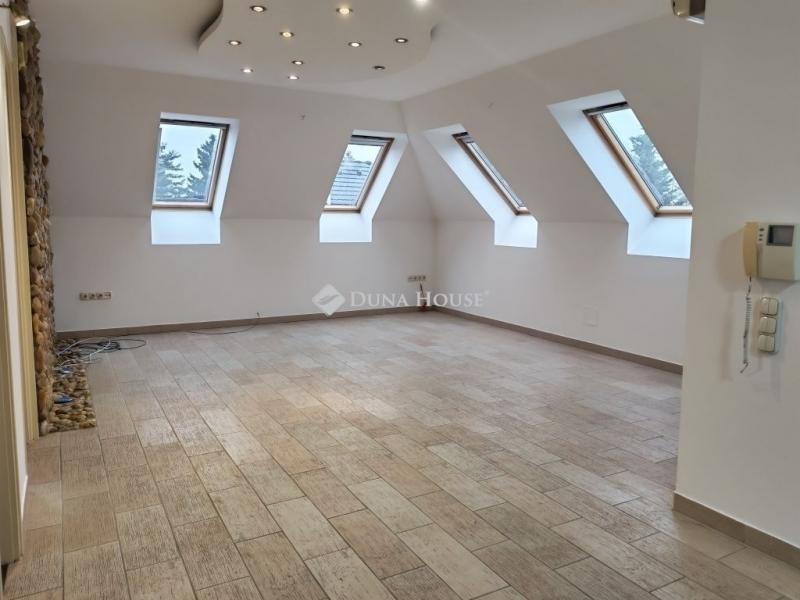 Eladó családi ház Gödöllő