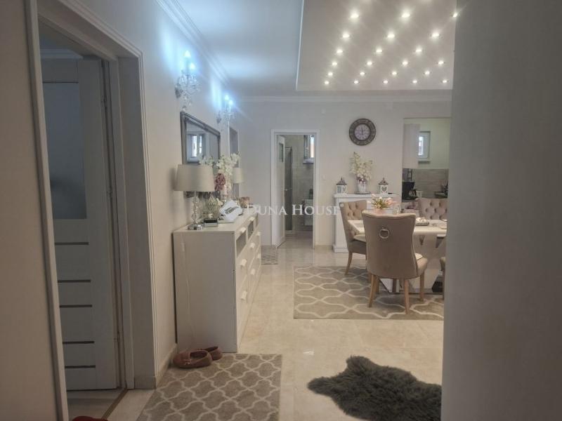 Eladó családi ház Bag