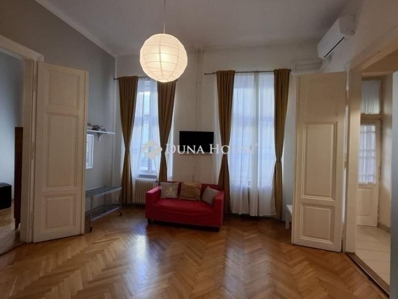 Eladó lakás Budapest