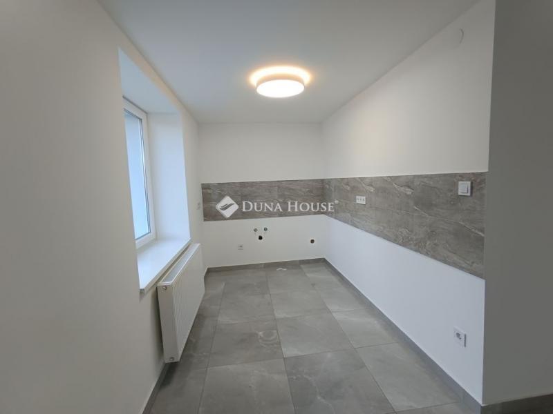 Eladó családi ház Nagykáta