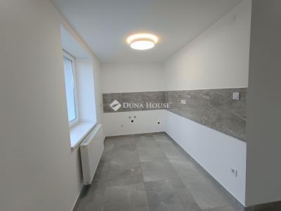 Eladó családi ház Nagykáta