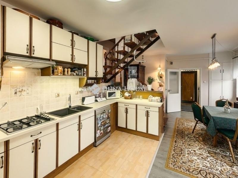 Eladó családi ház Kecskemét