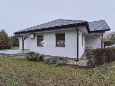 Eladó családi ház Kecskemét