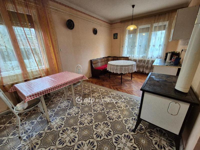 Eladó családi ház Hódmezővásárhely