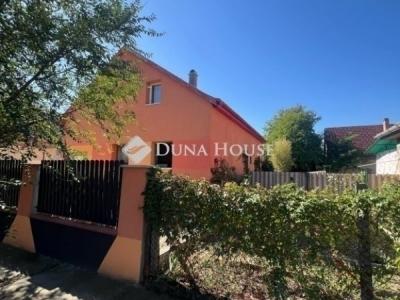 Eladó családi ház Ócsa