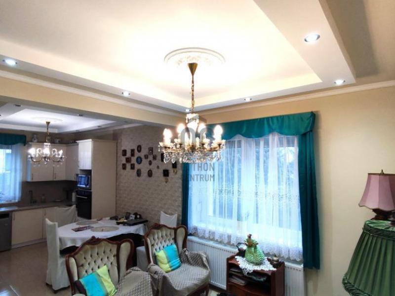 Eladó családi ház Budapest