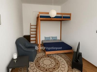 Eladó lakás Székesfehérvár