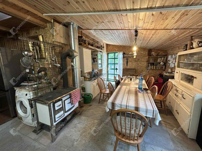 Eladó nyaraló Pilis