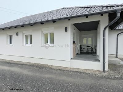 Eladó családi ház Gyömrő