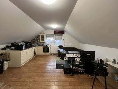 Eladó lakás Halásztelek