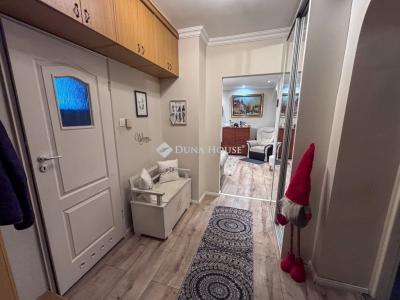 Eladó lakás Dunakeszi