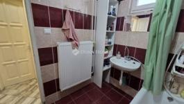 Eladó családi ház Görcsöny