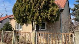 Eladó családi ház Székesfehérvár