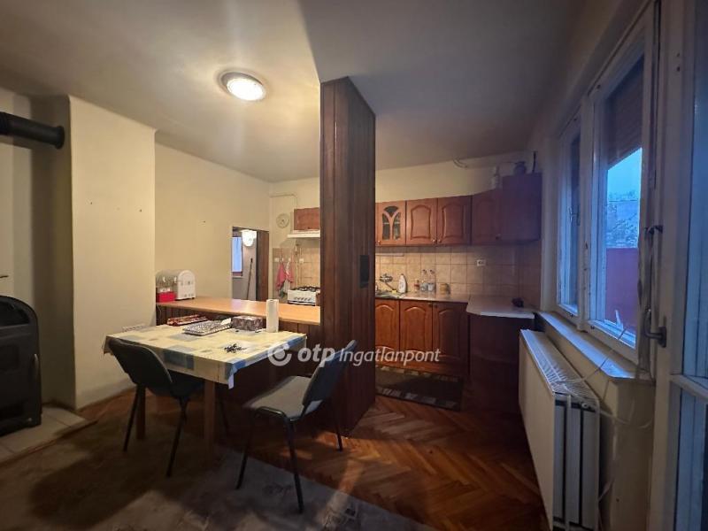 Eladó lakás Kunszentmárton