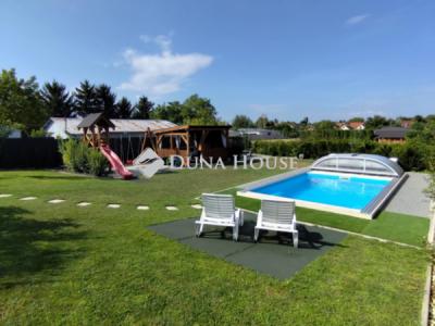 Eladó családi ház Siófok