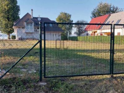Eladó üdülőövezeti telek Zamárdi