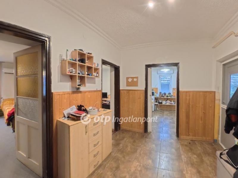 Eladó családi ház Mezőkövesd