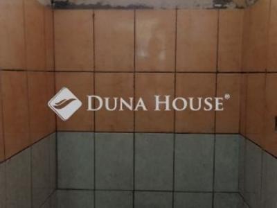 Eladó családi ház Budapest