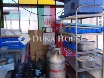 Eladó családi ház Budapest