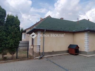 Eladó családi ház Budapest