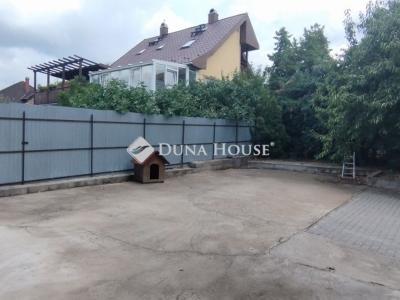 Eladó családi ház Budapest