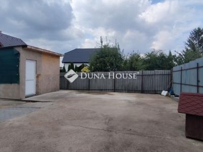 Eladó családi ház Budapest