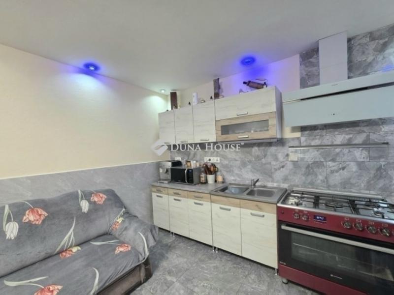 Eladó családi ház Gyömrő