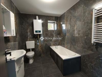 Eladó családi ház Nagykáta