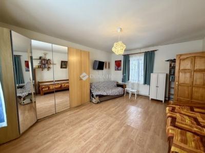 Eladó családi ház Őrbottyán