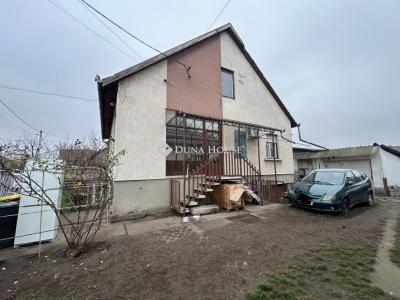 Eladó családi ház Monor