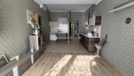 Eladó lakás Veresegyház