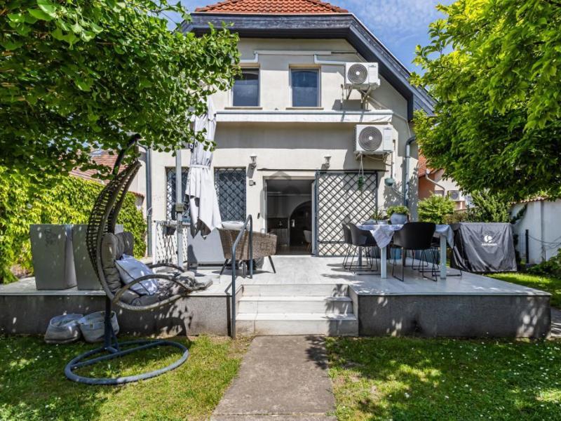 Eladó családi ház Budapest
