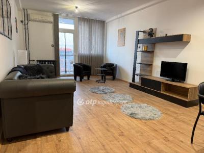 Eladó lakás Debrecen