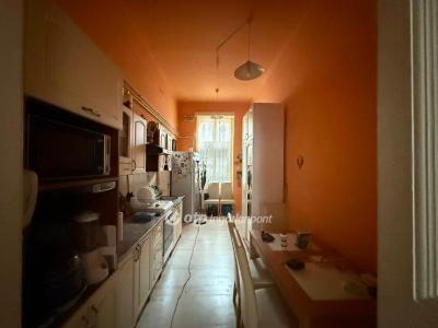 Eladó lakás Budapest