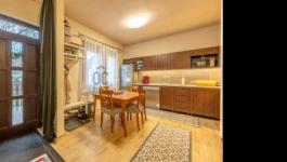 Eladó családi ház Budapest