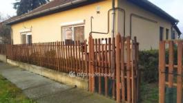 Eladó családi ház Jászfényszaru