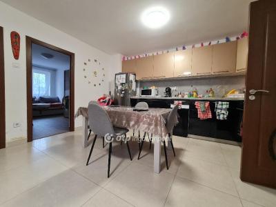 Eladó lakás Hajdúszoboszló