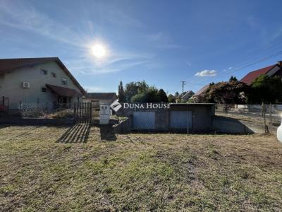 Eladó lakóövezeti telek Ceglédbercel
