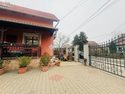 Eladó családi ház Vecsés