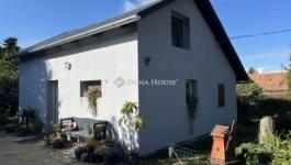 Eladó családi ház Erdőkertes