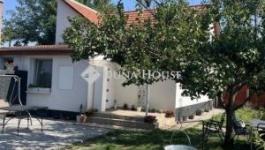 Eladó családi ház Vecsés