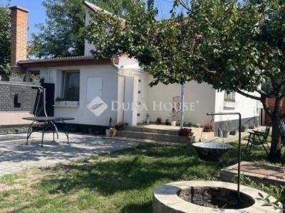 Eladó családi ház Vecsés