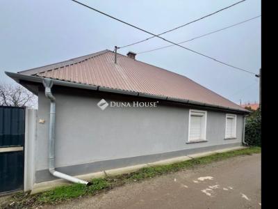 Eladó családi ház Pilis